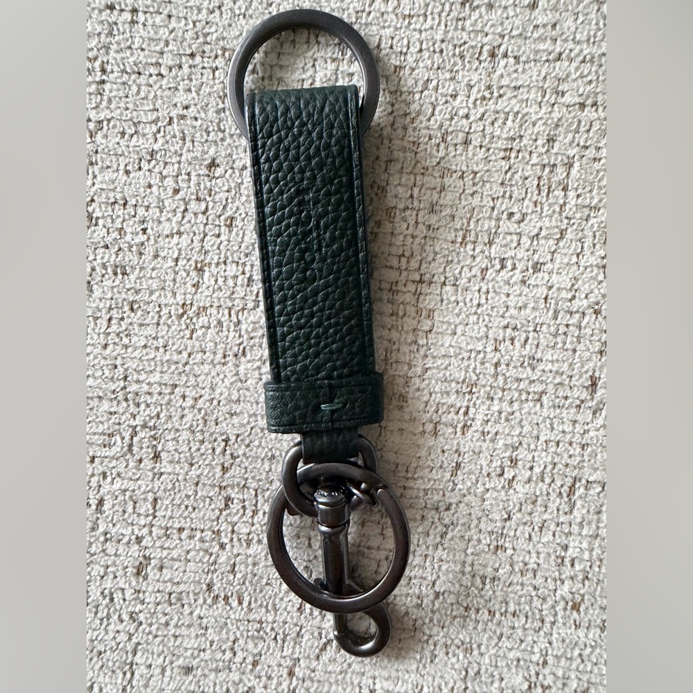 Coach Dark Green Leather Key Holder - Picture 2 of 2